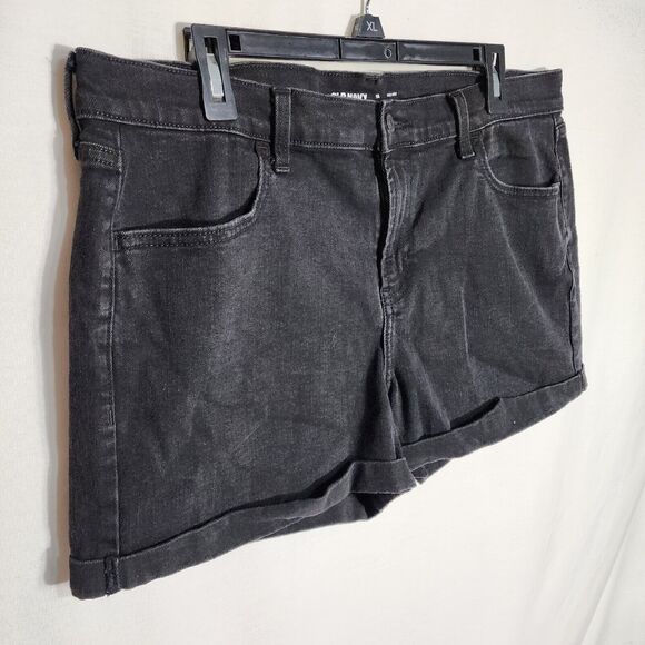 Old Navy Women's Shorts Size 14 Cuffed Mid-Rise Wow 3in Denim Jean Black Jack - Picture 3 of 6